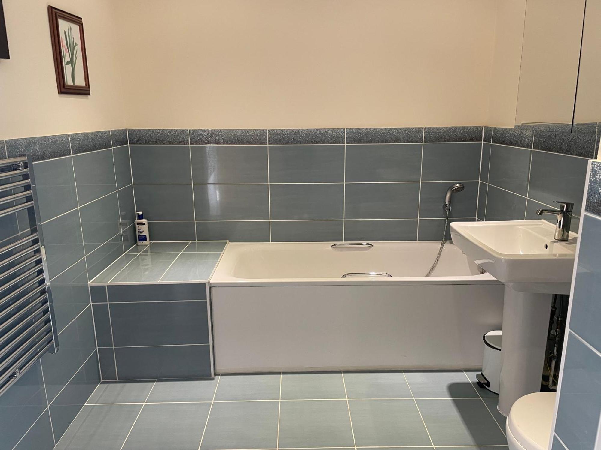 Top Floor En-Suite Double Bedrooms With Great View Of Windsor Castle & Free Parking Екстер'єр фото